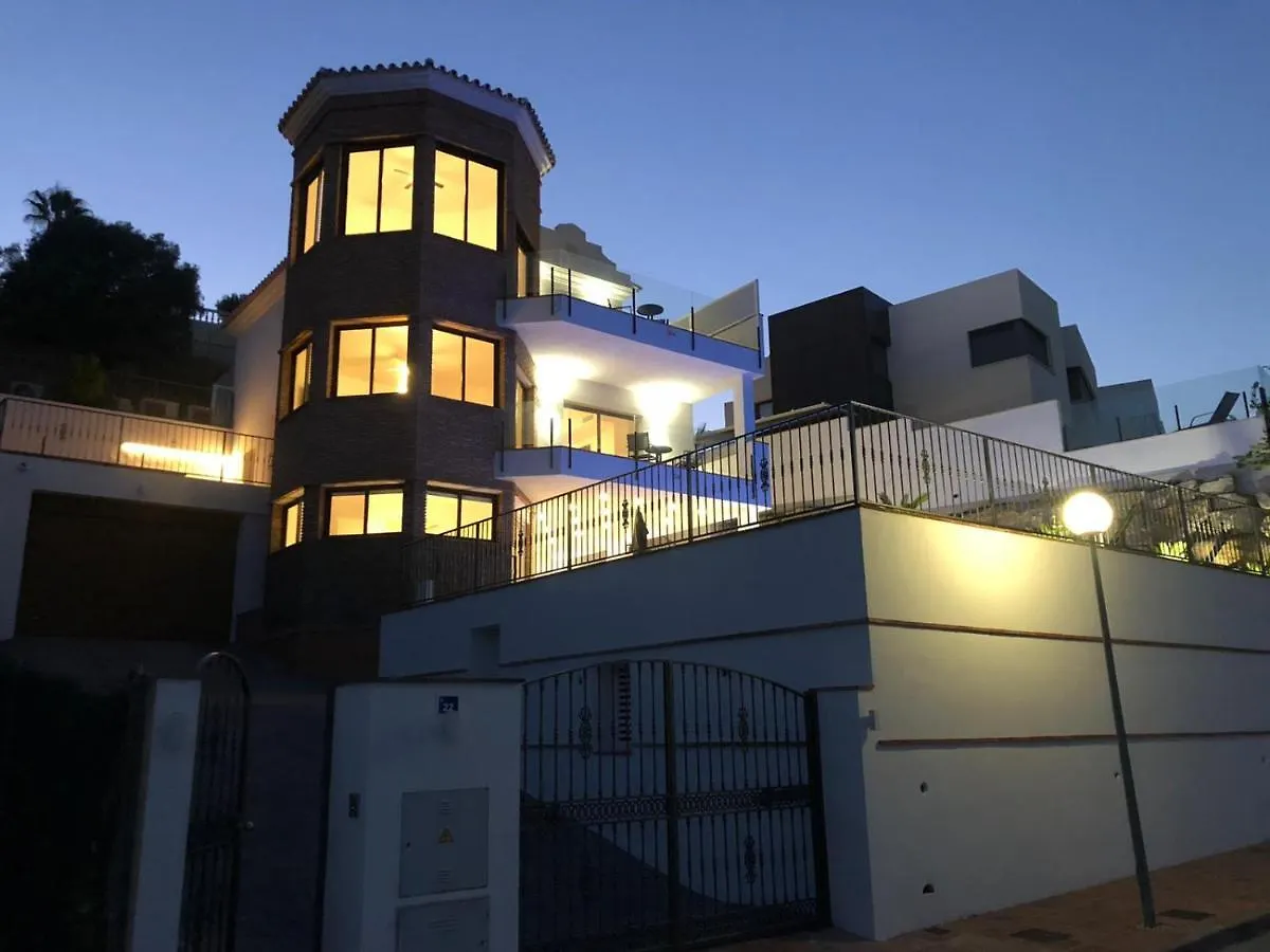 Luxury Villa For 12 People El Faro